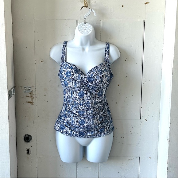Nip Tuck Blue & White Print Tankini Swim Top - Picture 2 of 11